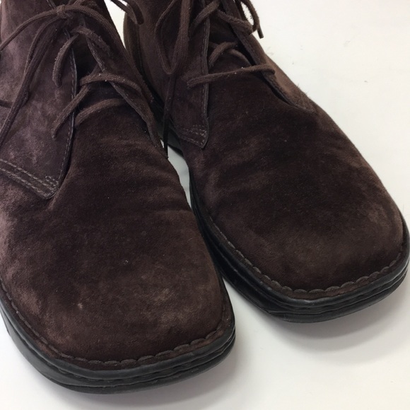 merrell world traveler